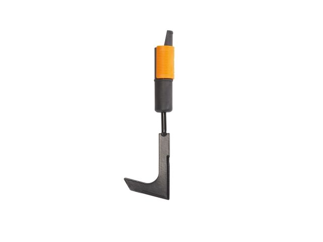 Тяпка для уборки травы с дорожек QuikFit FISKARS