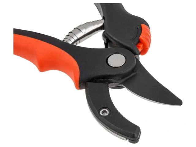 Секатор контактный STARTUL GARDEN (ST6093-09)