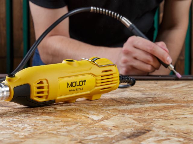 Гравер электрический MOLOT MMG 3213 E + аксессуары