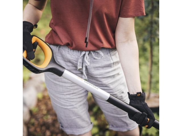 Лопата совковая Xact FISKARS