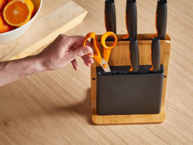 Набор ножей 5 шт бамбуковый блок FF Fiskars