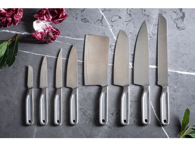 Нож для чистки овощей 10см цельнометаллический All Steel Fiskars