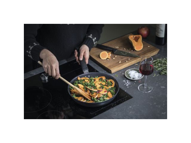 Сотейник с крышкой 24 см/2,2л Hard Face FISKARS