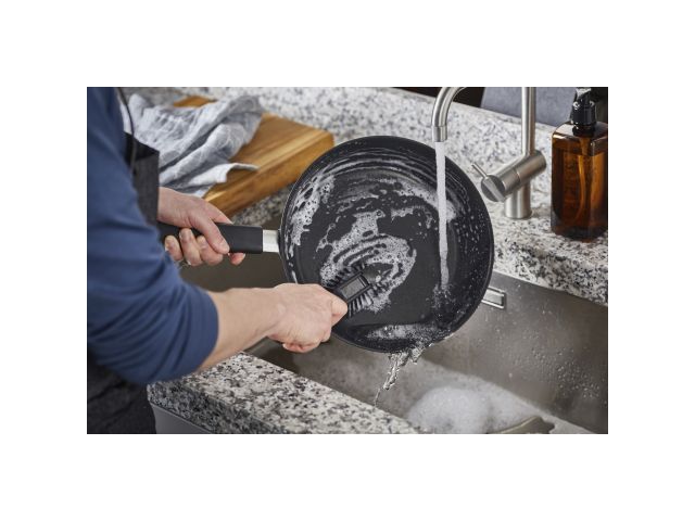 Сотейник с крышкой 26 см/2,8л Hard Face FISKARS