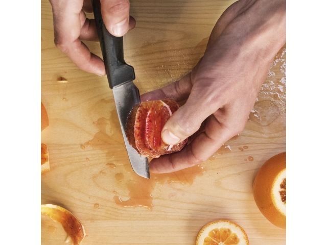 Нож для овощей 9 см Hard Edge Fiskars
