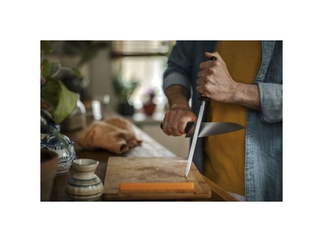Нож поварской большой 20 см Functional Form Fiskars