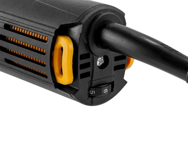 Одноручная углошлифмашина MOLOT MAG 1212 в кор.