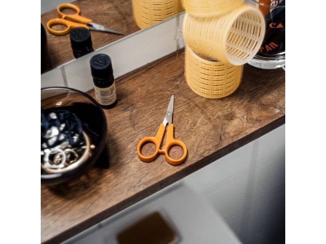 Ножницы маникюрные 10см Classic Fiskars