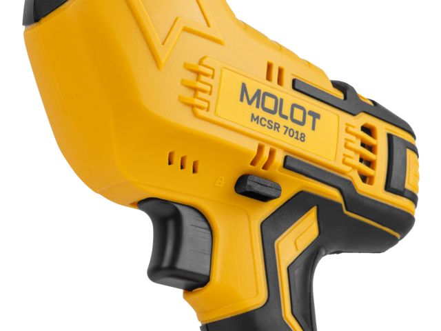 Пила сабельная аккумуляторная MOLOT MCSR 7018 XLT Lite SOLO