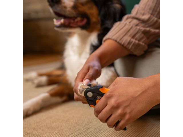 Когтерез большой PET FISKARS