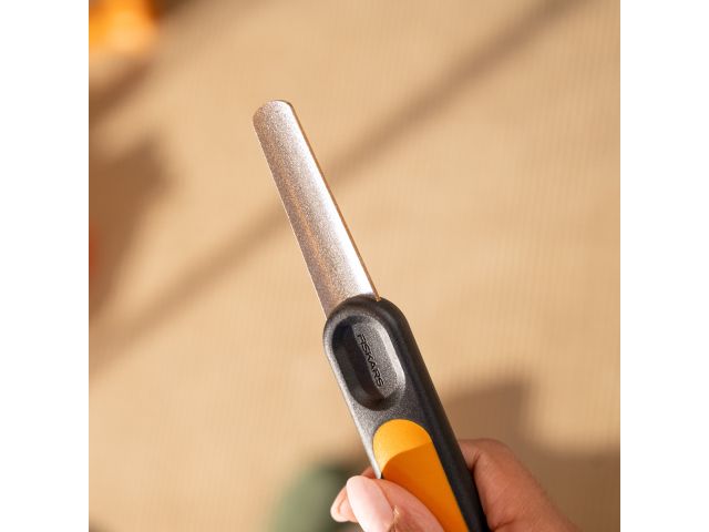 Пилочка для когтей PET FISKARS