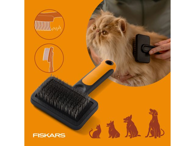 Щетка для шерсти PET FISKARS