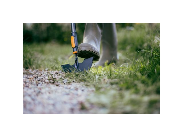 Насадка-тяпка для оформления краев OneClick FISKARS