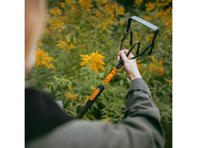 Культиватор-пропалыватель OneClick FISKARS