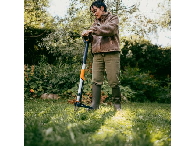 Корнеудалитель телескопический X-series FISKARS