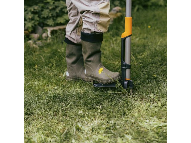 Корнеудалитель Ergonomic FISKARS