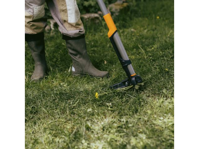 Корнеудалитель Ergonomic FISKARS