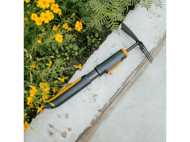 Тяпка двойная OneClick FISKARS