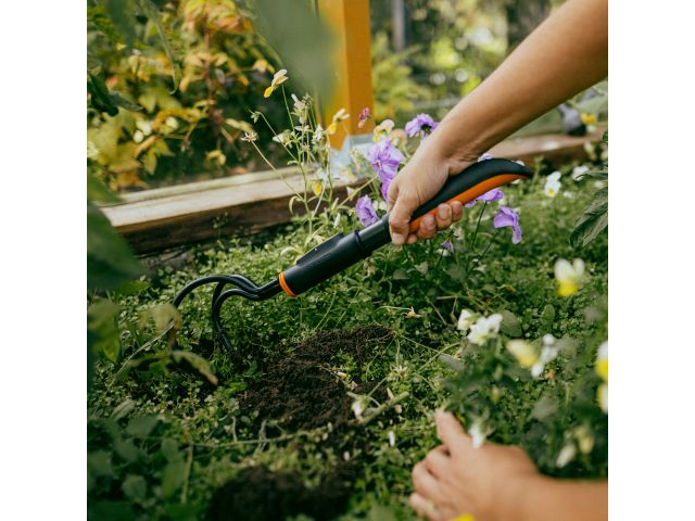 Культиватор Grebber OneClick FISKARS