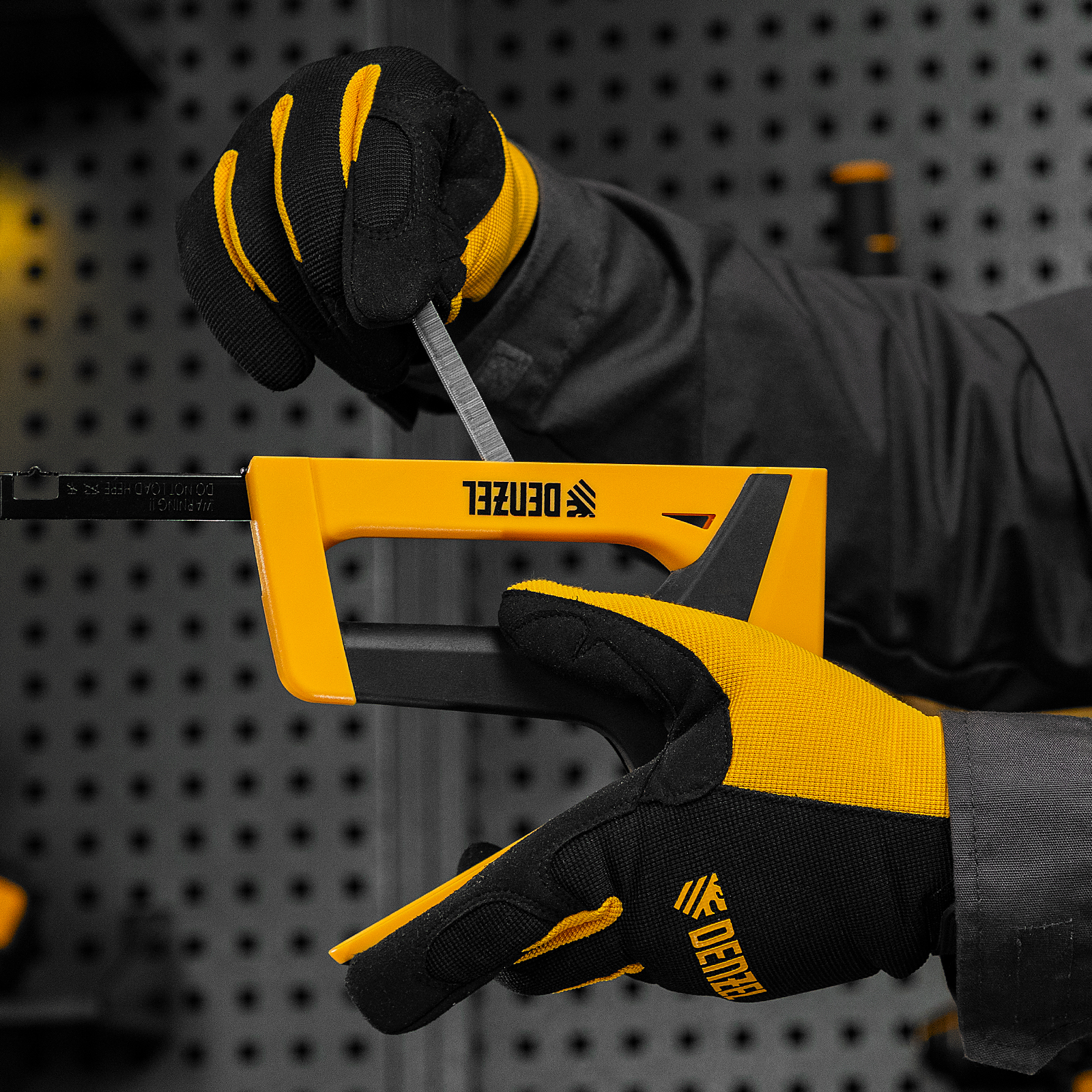 Скобы, 8 мм, для мебельного степлера, тип 53, 2000 шт. Denzel