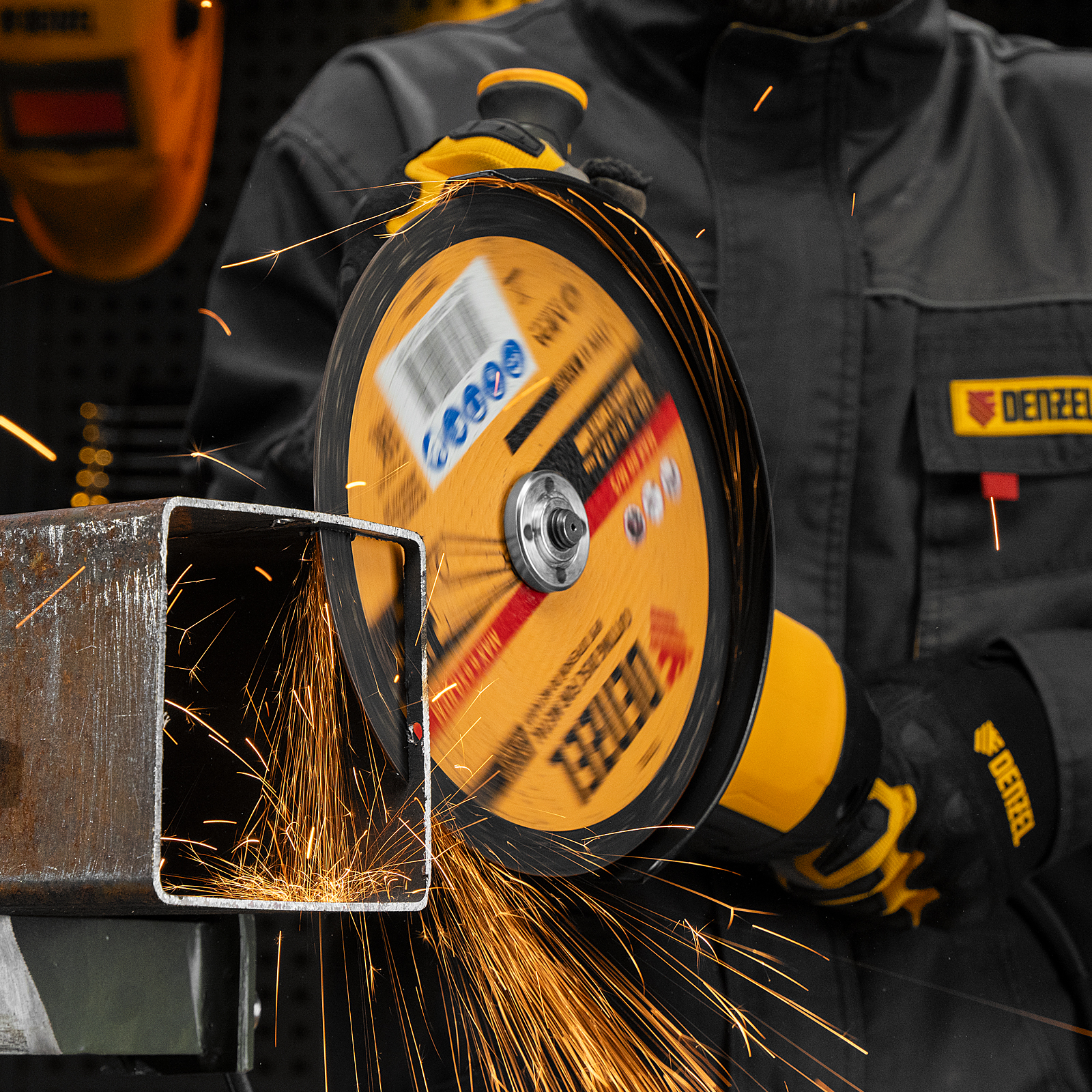 Круг отрезной по металлу, 230 х 2 х 22.2 мм Denzel