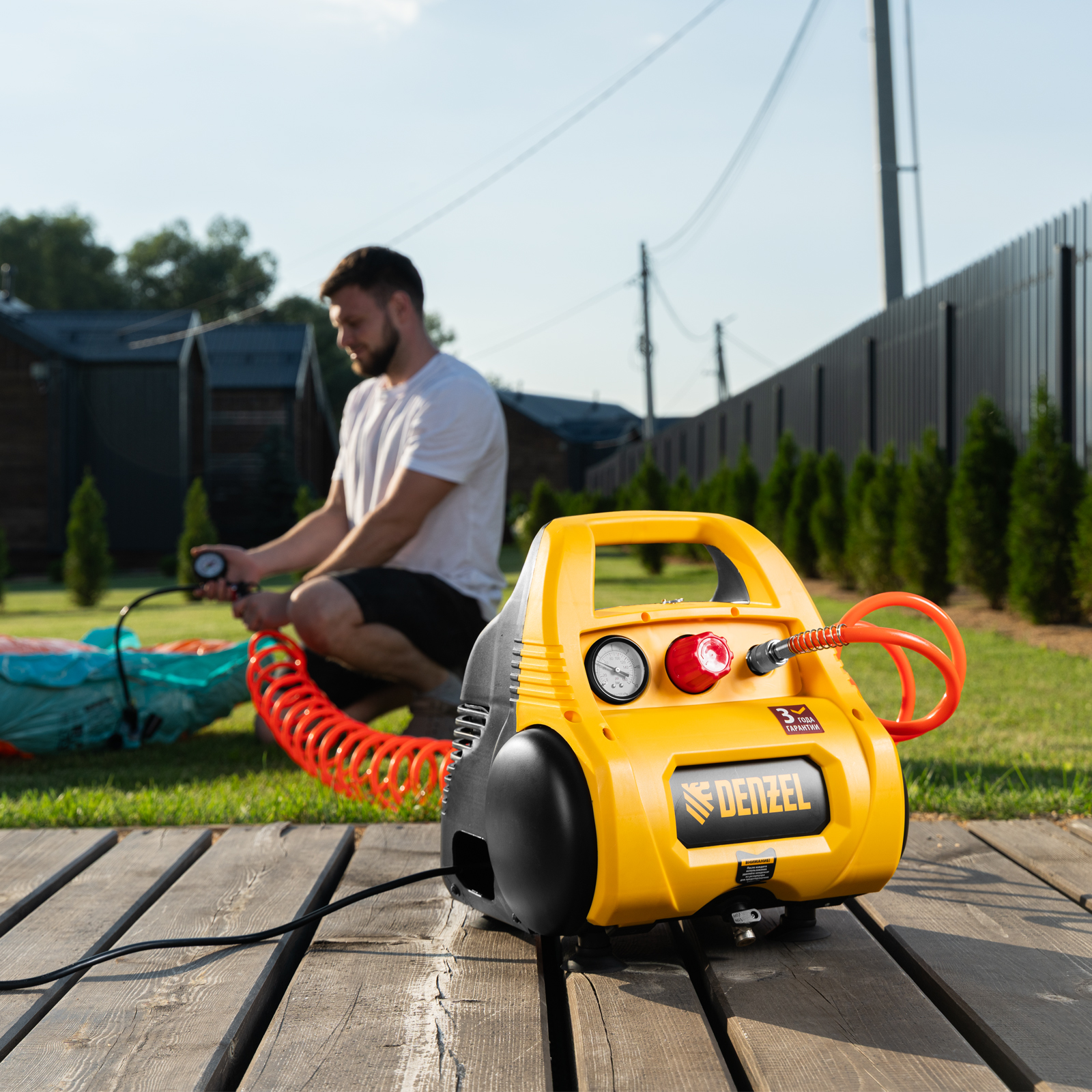 Компрессор воздушный безмасляный РС 1/6-180,1, 1 кВт, 180 л/мин, 6 л Denzel