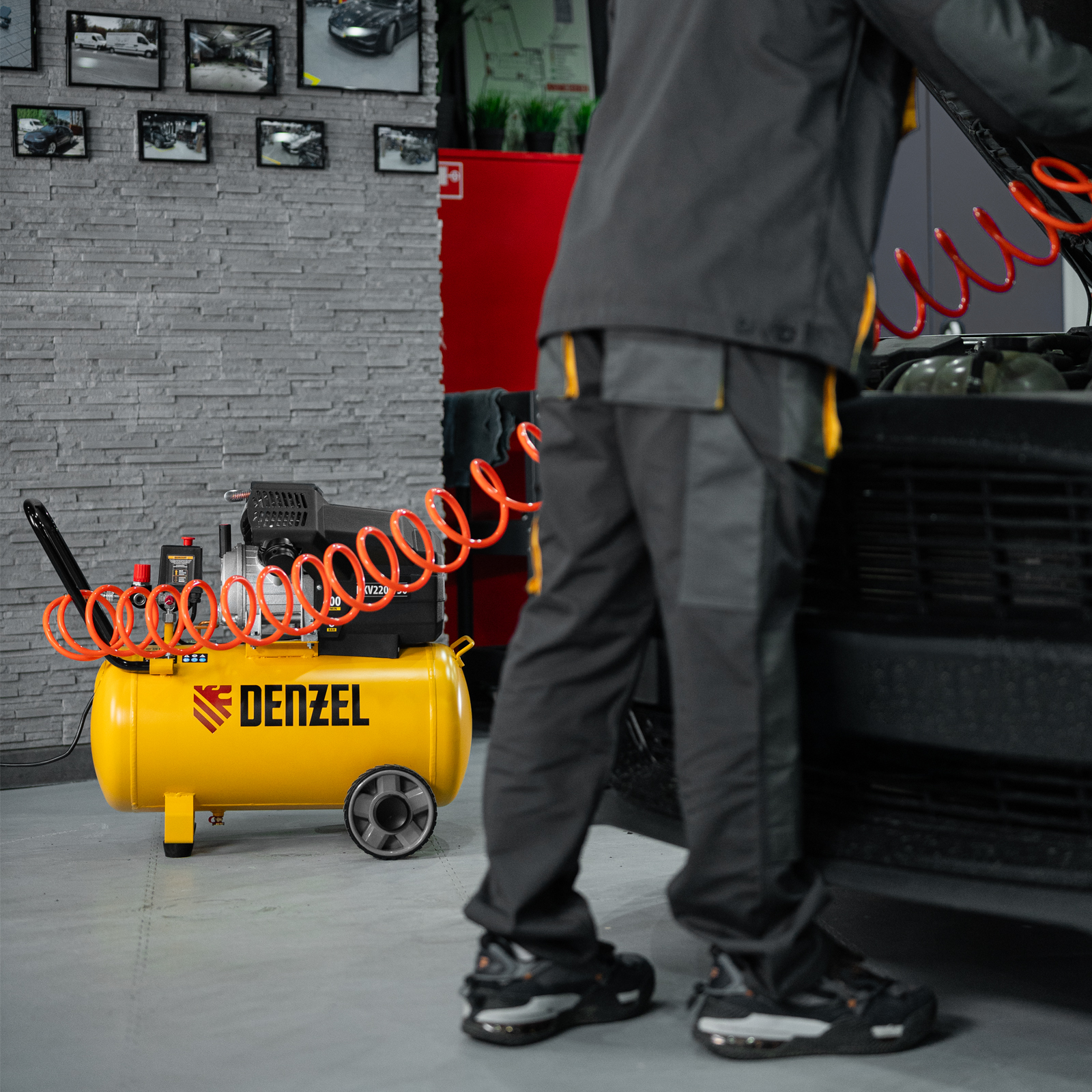 Компрессор воздушный DKV2200/50, Х-PRO 2.2 кВт, 400 л/мин, 50 л Denzel