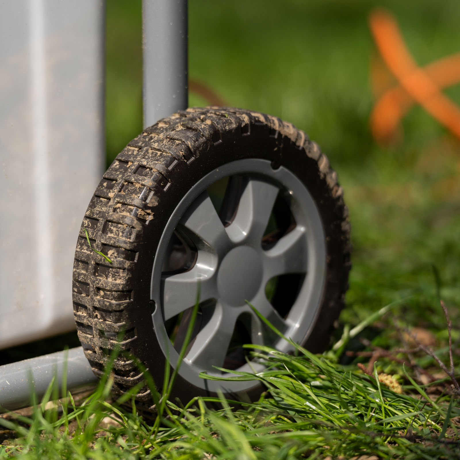 Измельчитель садовый электрический ECS-2700, 2700 Вт, 40 мм Denzel