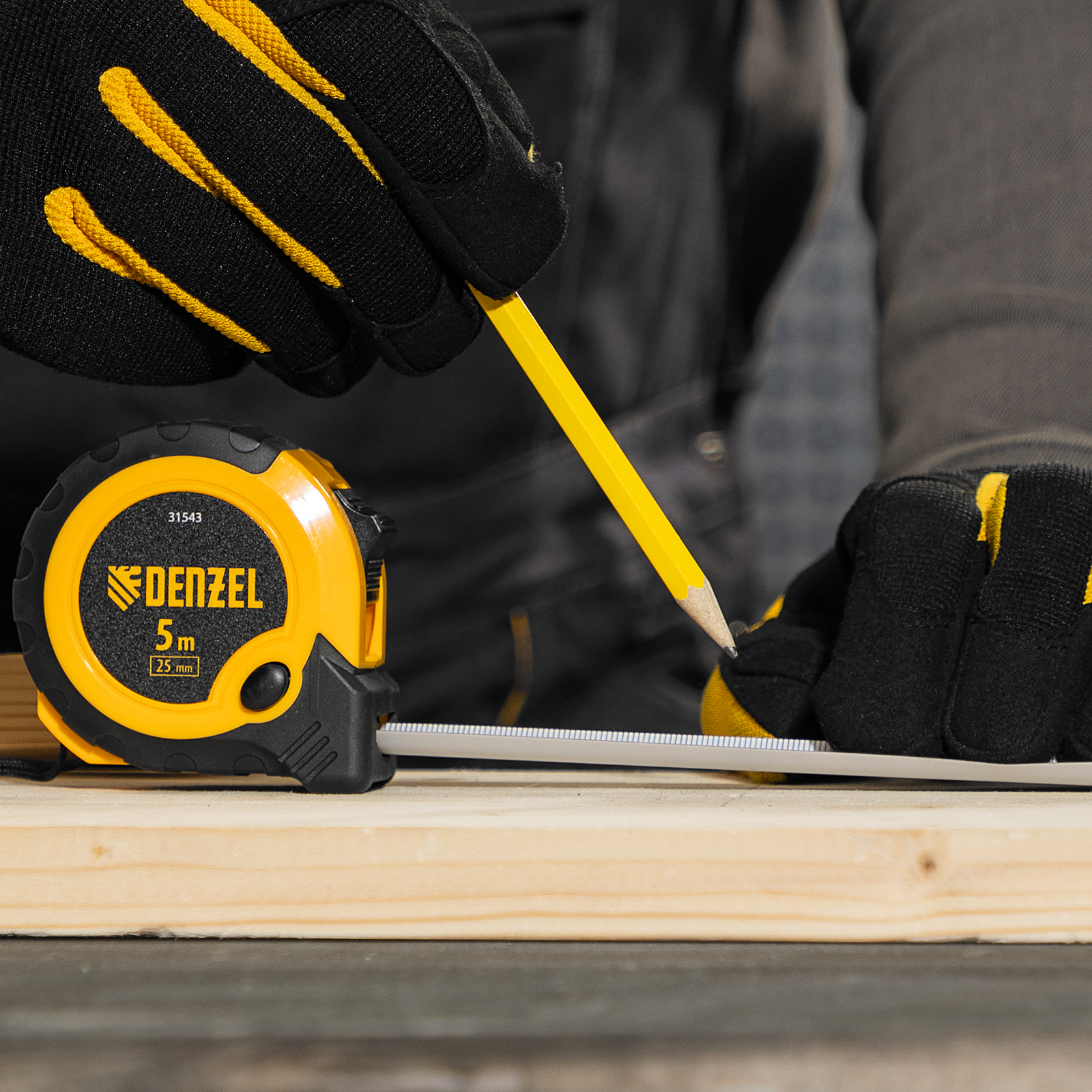 Рулетка 5м х 25мм, двухкомп. корпус, кнопка-пауза Denzel