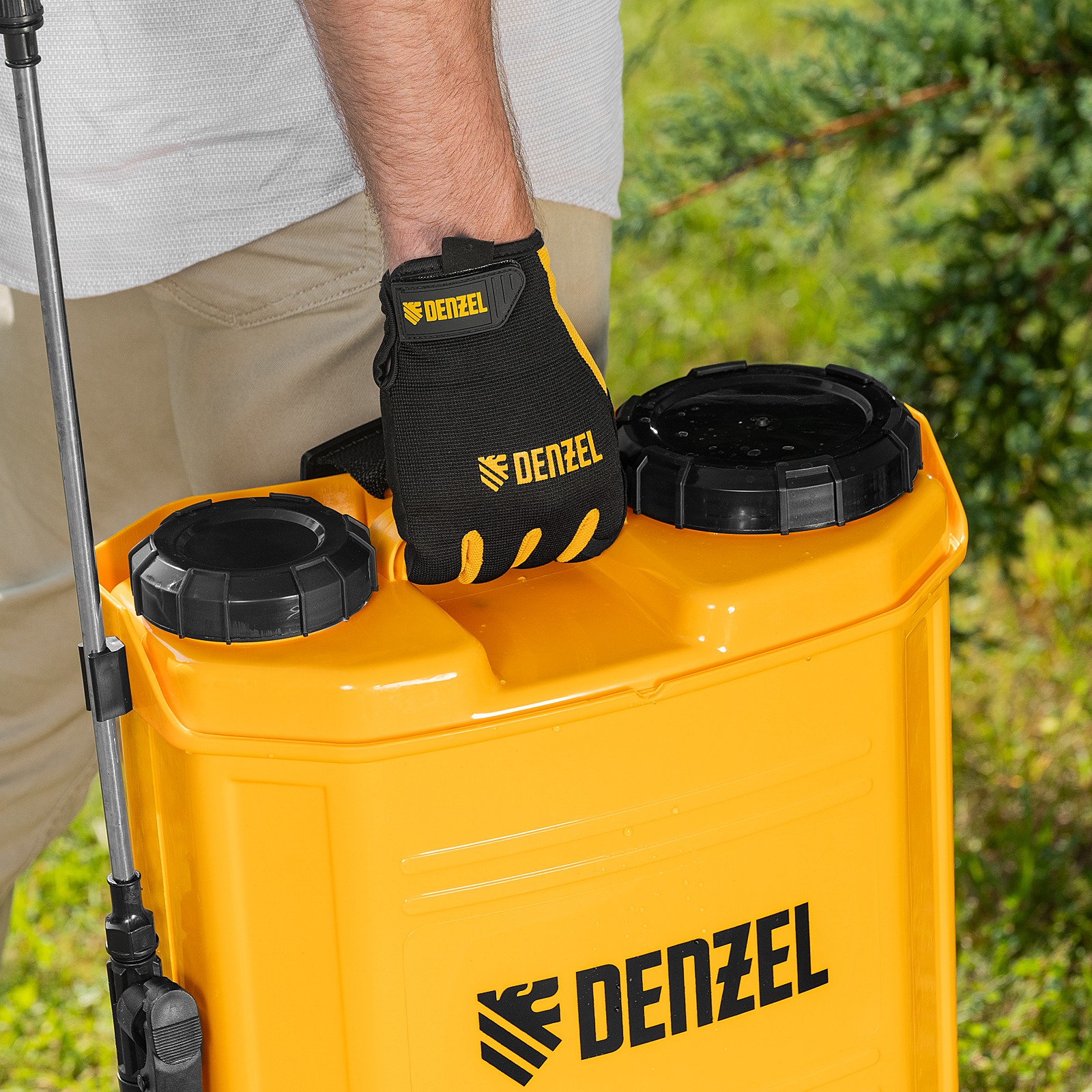 Опрыскиватель ранцевый аккумуляторный D-16LA, 16 л, 12 В, 8 Ач Denzel