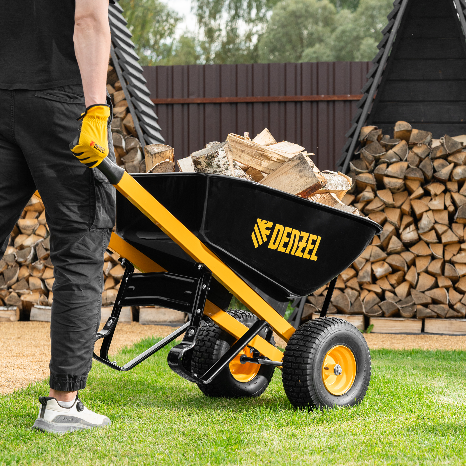 Тачка строительная, усиленная, объем 140 л, 250 кг, двухколесная, колесо 15х6.00-6 Denzel