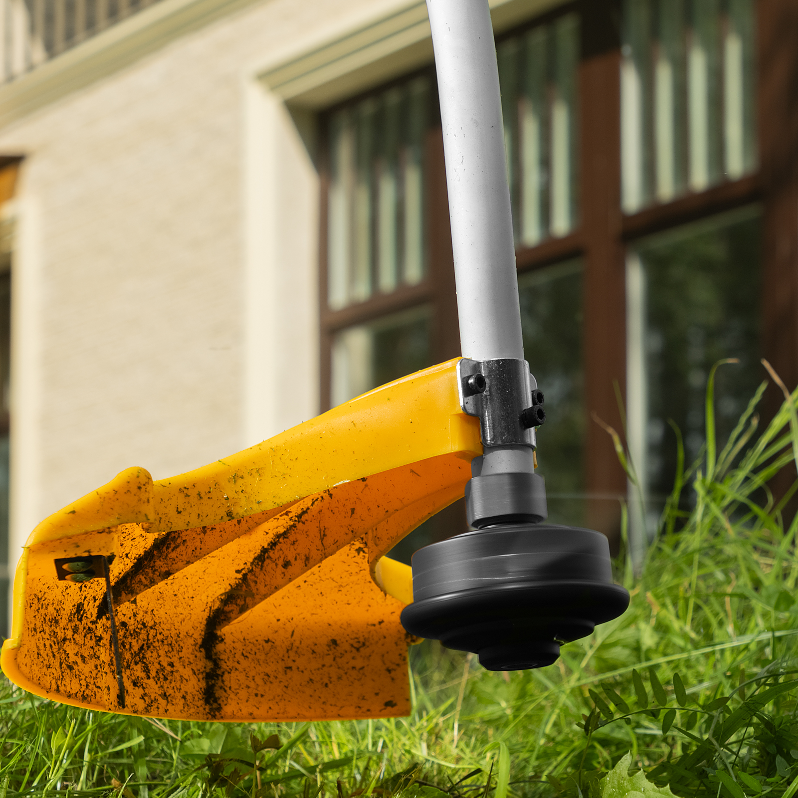 Триммер электрический TE-1100, 1100 Вт, 380 мм, катушка, разборная штанга Denzel