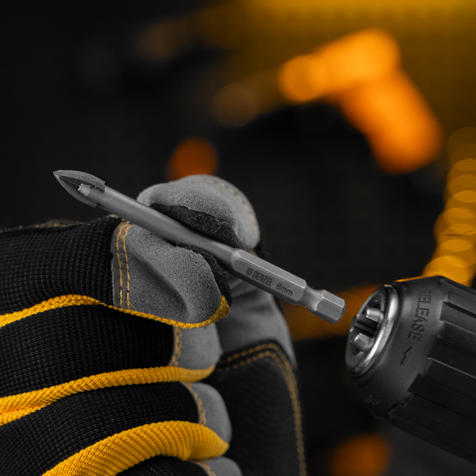 Сверло по керамической плитке 8 мм, крестовая пластина, шестигранный хвостовик// Denzel