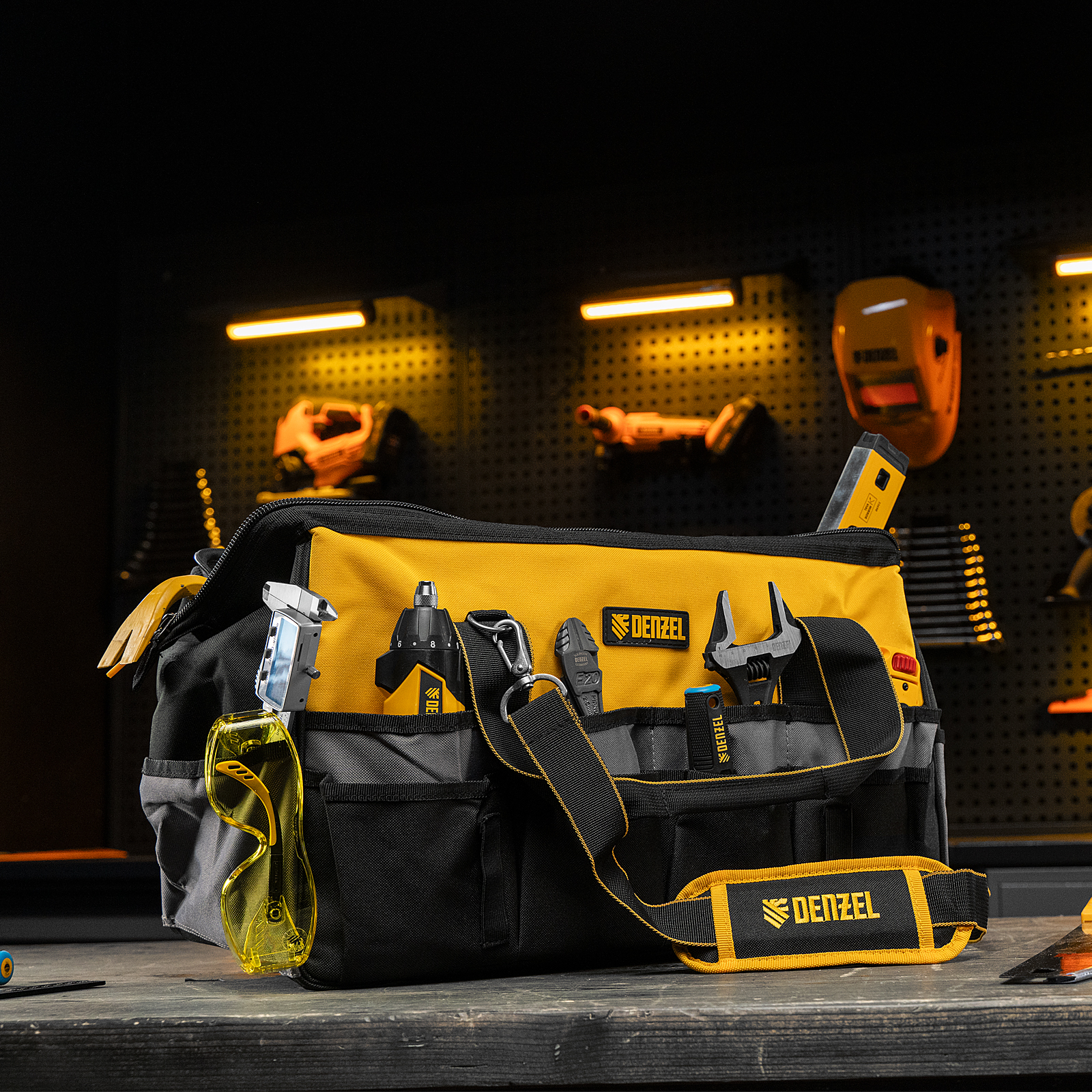 Сумка для инструмента, 500х245х300 мм, 20 карман.,съемный органайз. 10 карман.,наплеч. рем. Denzel