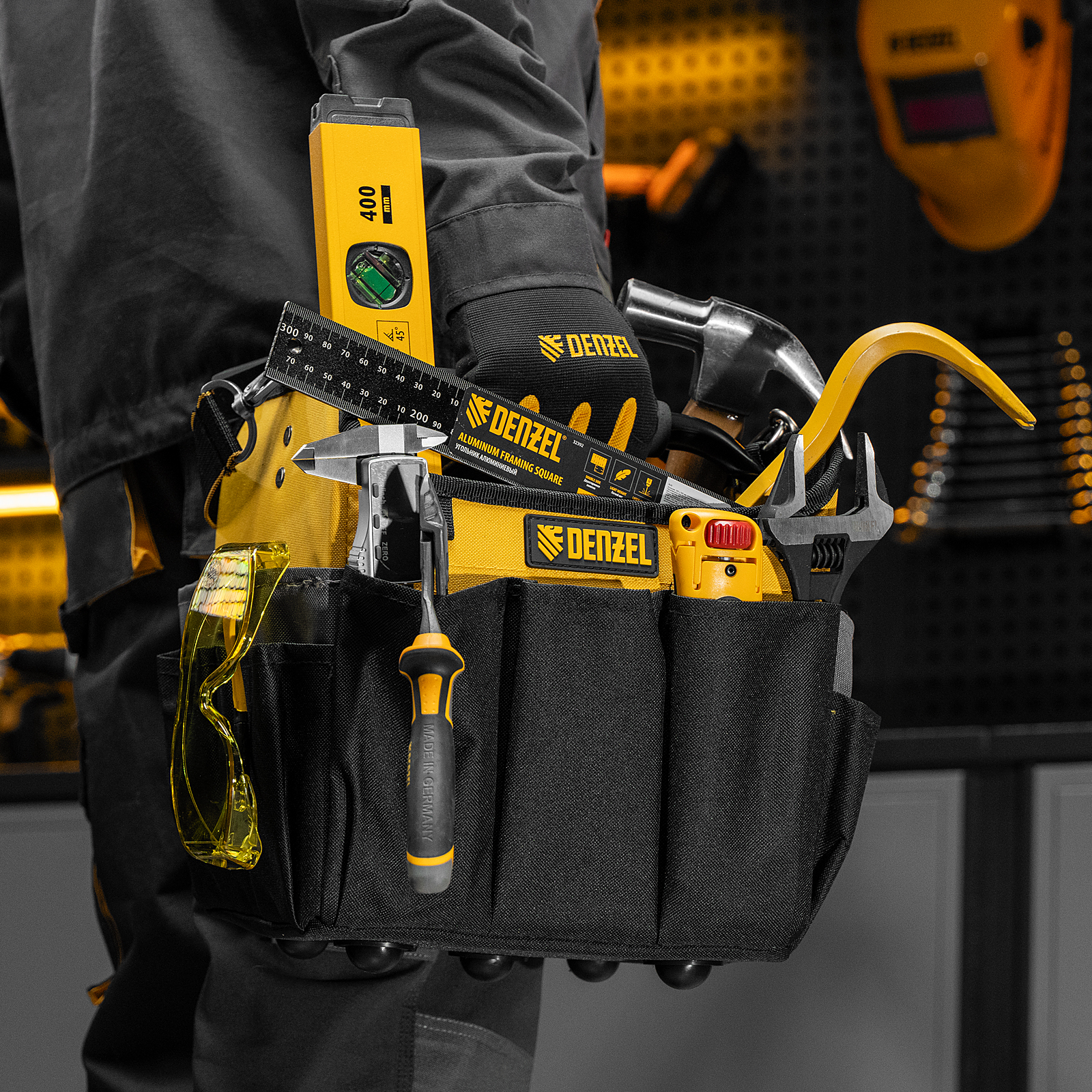 Переноска для инструмента, 260х240х300 мм, 22 кармана, наплечный ремень Denzel