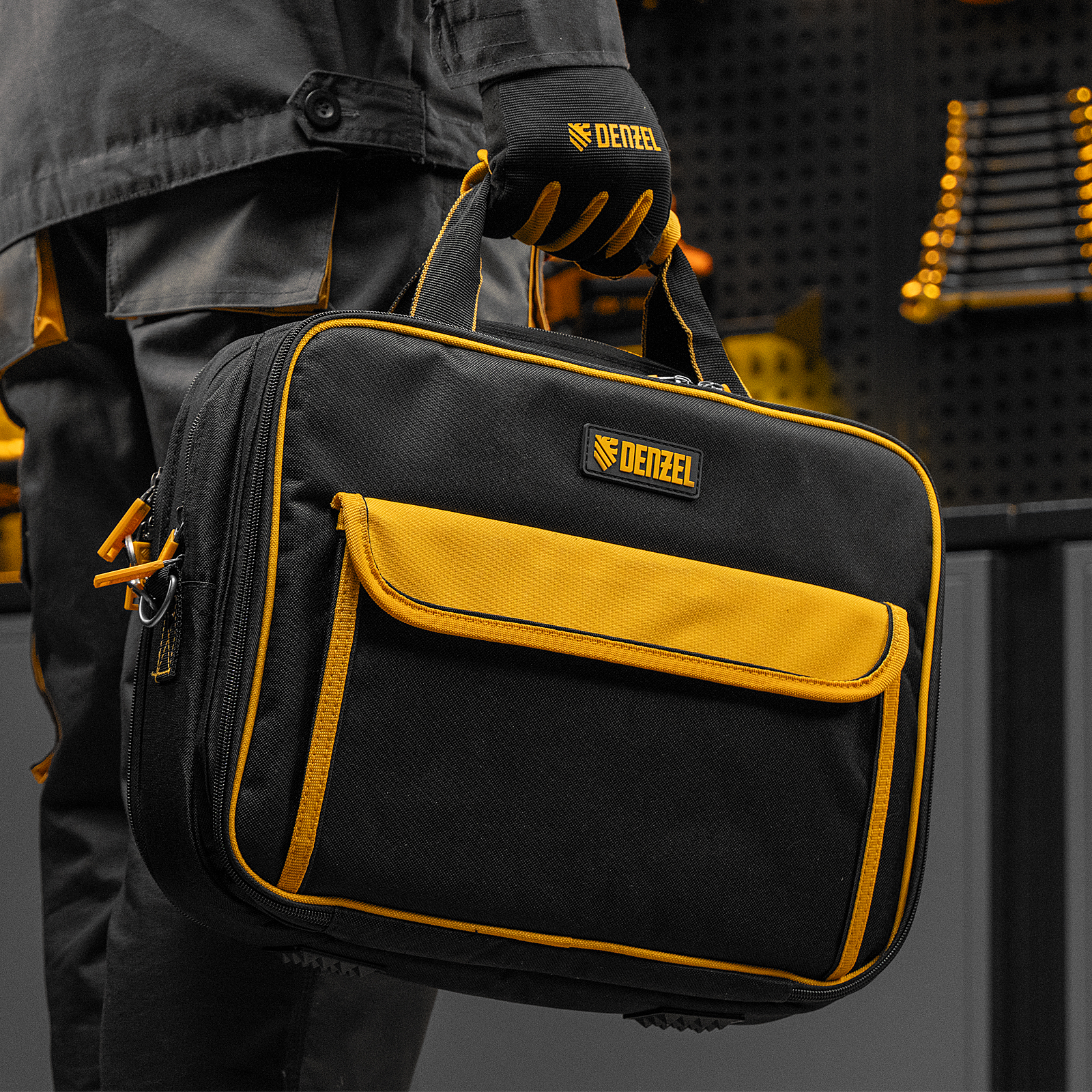 Сумка для инструмента, 400х170х300 мм, 3 отделения, 28 карманов, наплечный ремень Denzel