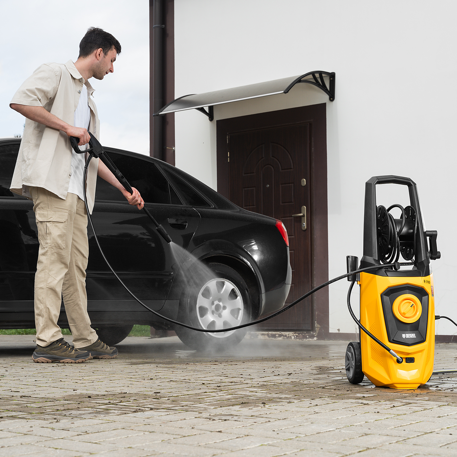 Моечная машина высокого давления R-170D, 2000 Вт, 170 бар, 360 л/ч, с барабаном Denzel