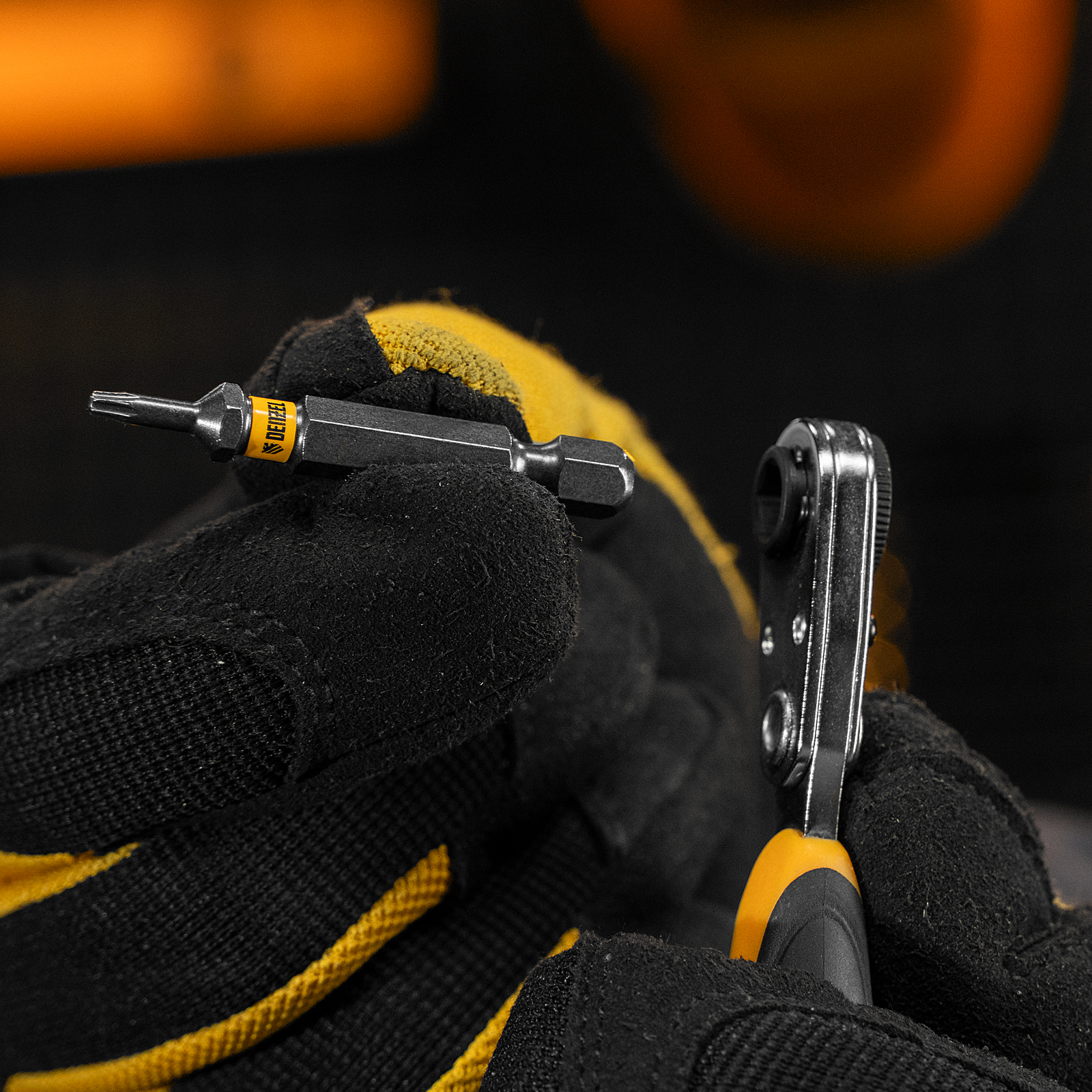 Бита TX 8х50, сталь S2, шестигранный профиль, 10 шт. Е 6,3 Denzel