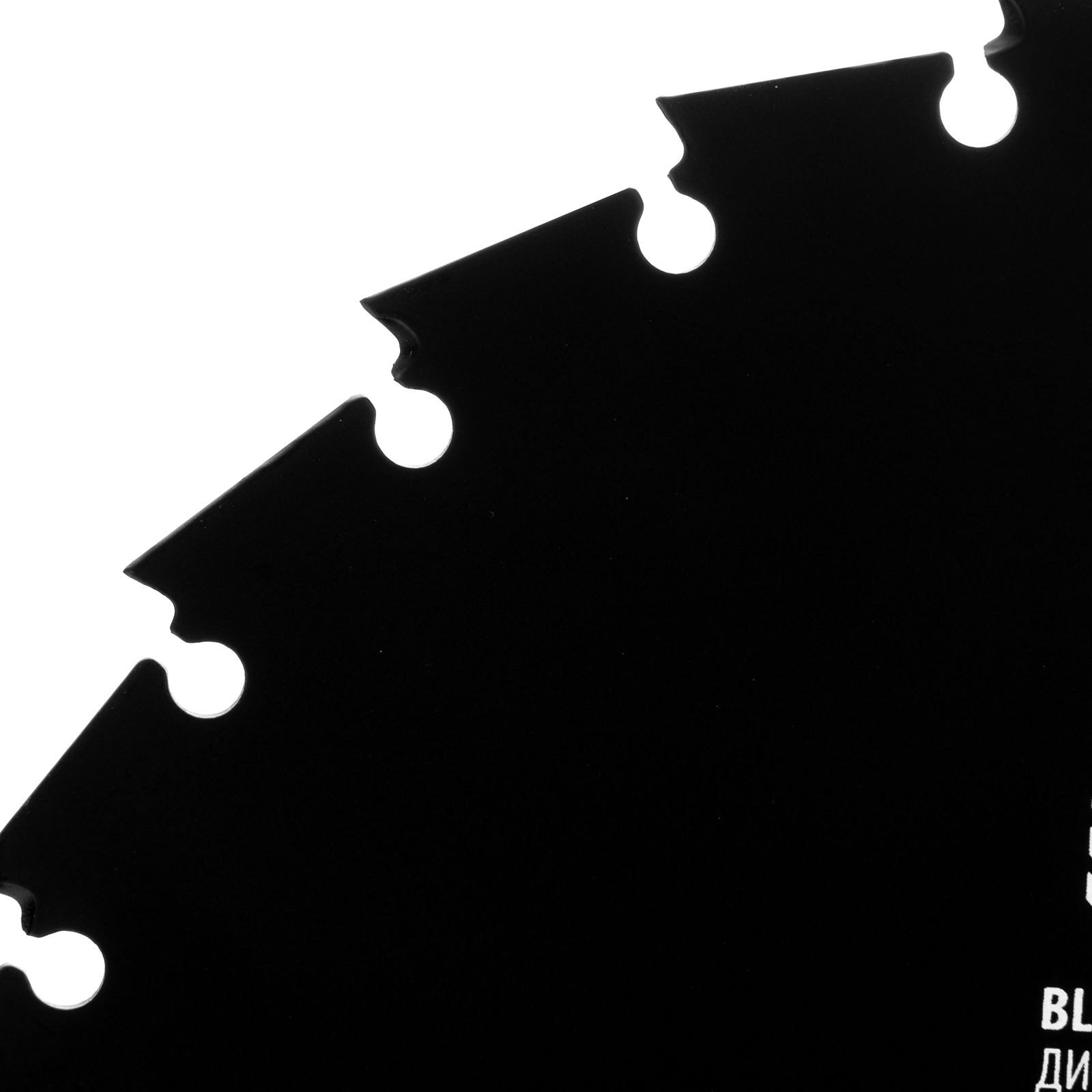 Диск для триммера c долотообразной формой зуба, 230 х 25,4 26 зубов Denzel