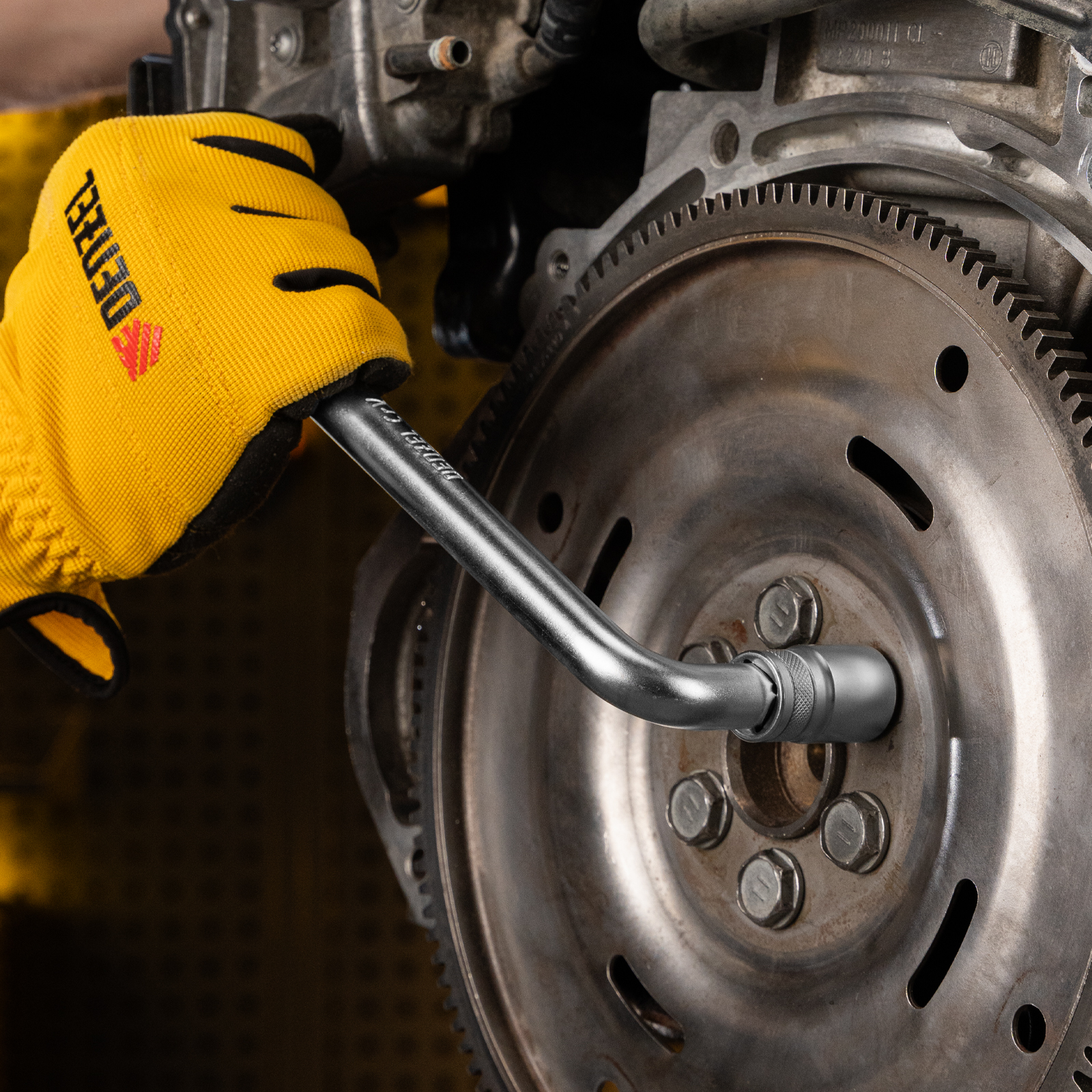 Вороток Г-образный, 250*50 мм, квадрат 1/2", CrV, матовый хром Denzel