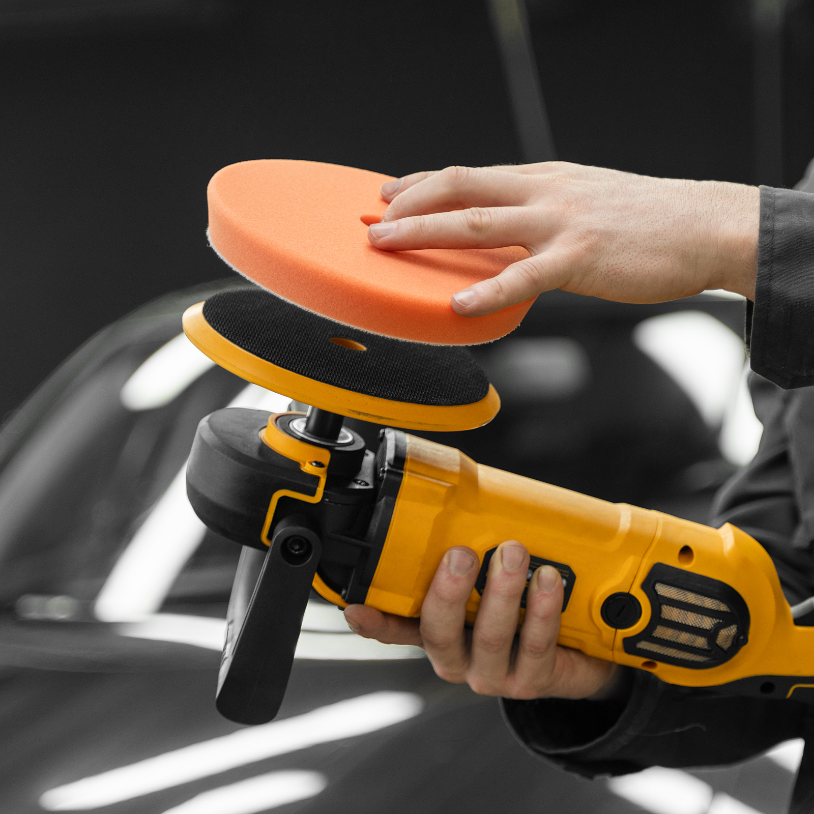 Машина полировальная CP-180, 1400 Вт, 180 мм, 0-3000 об/мин Denzel