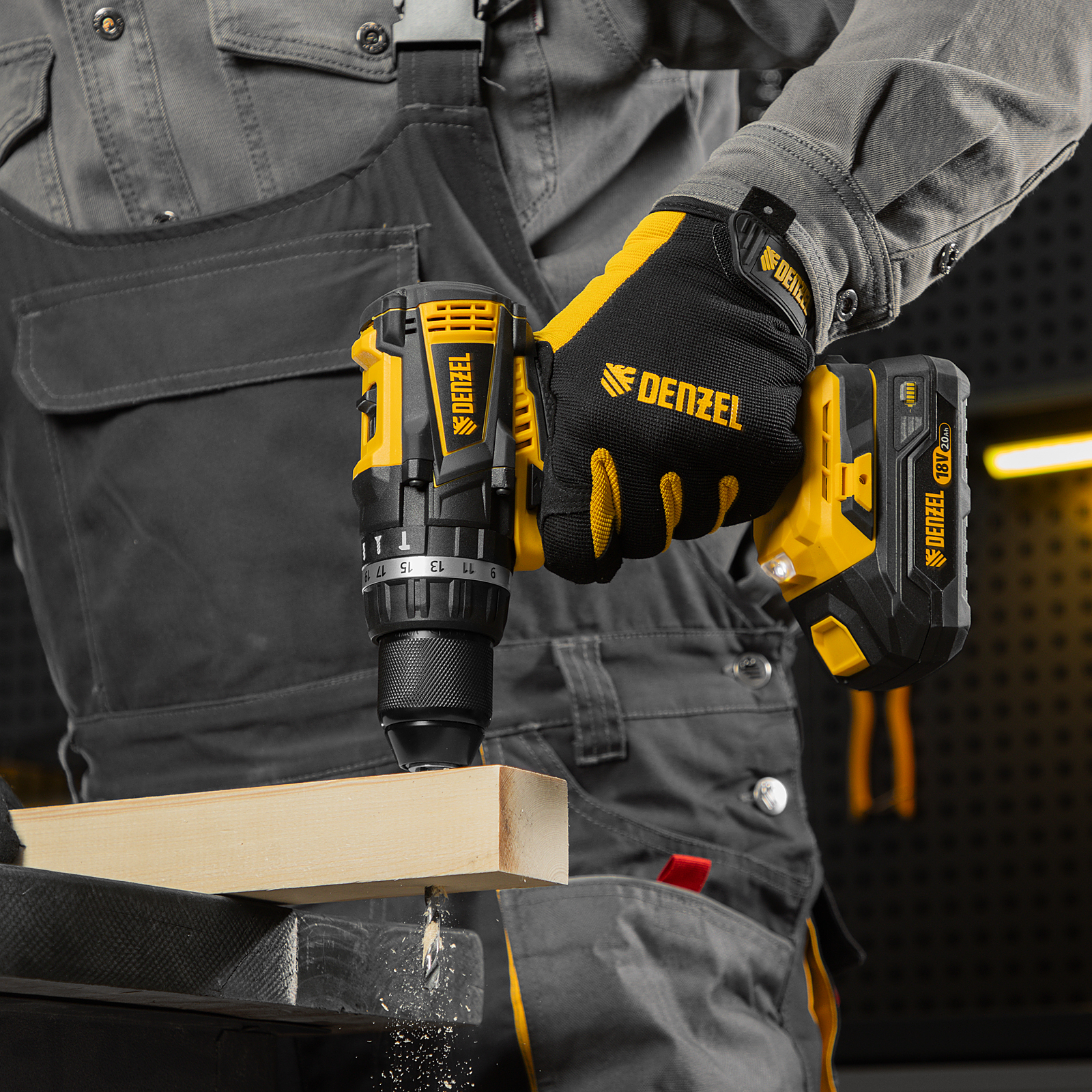 Дрель-шуруповерт аккумуляторная ударная бесщет CIDB-IB-18-02, Li-Ion, 18 В, 2 акк. Denzel