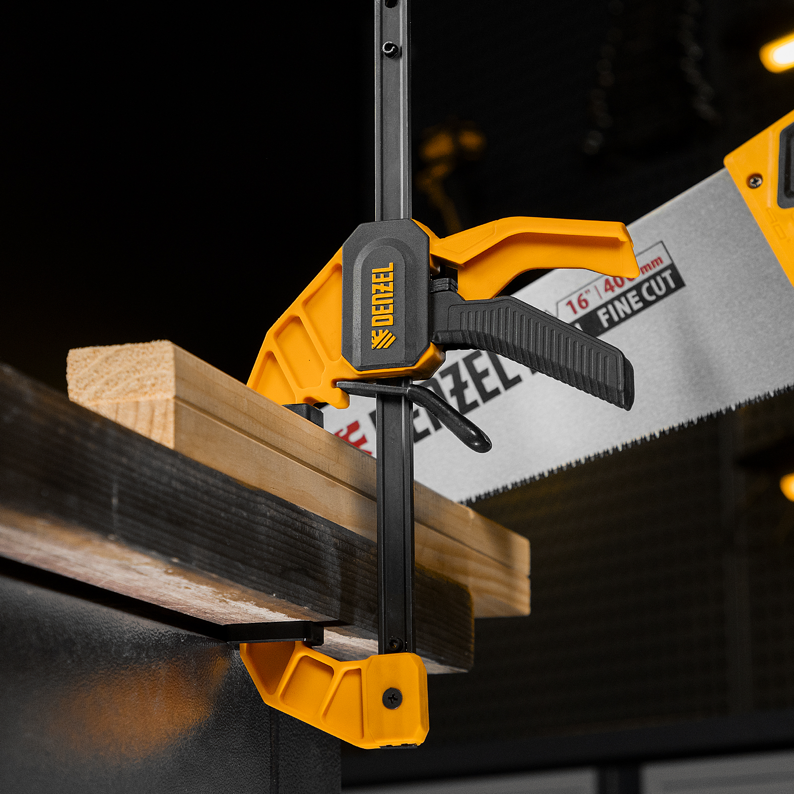 Струбцина F-образная, быстрозажимная, 150 х 55 мм, усиленный нейлоновый корпус Denzel