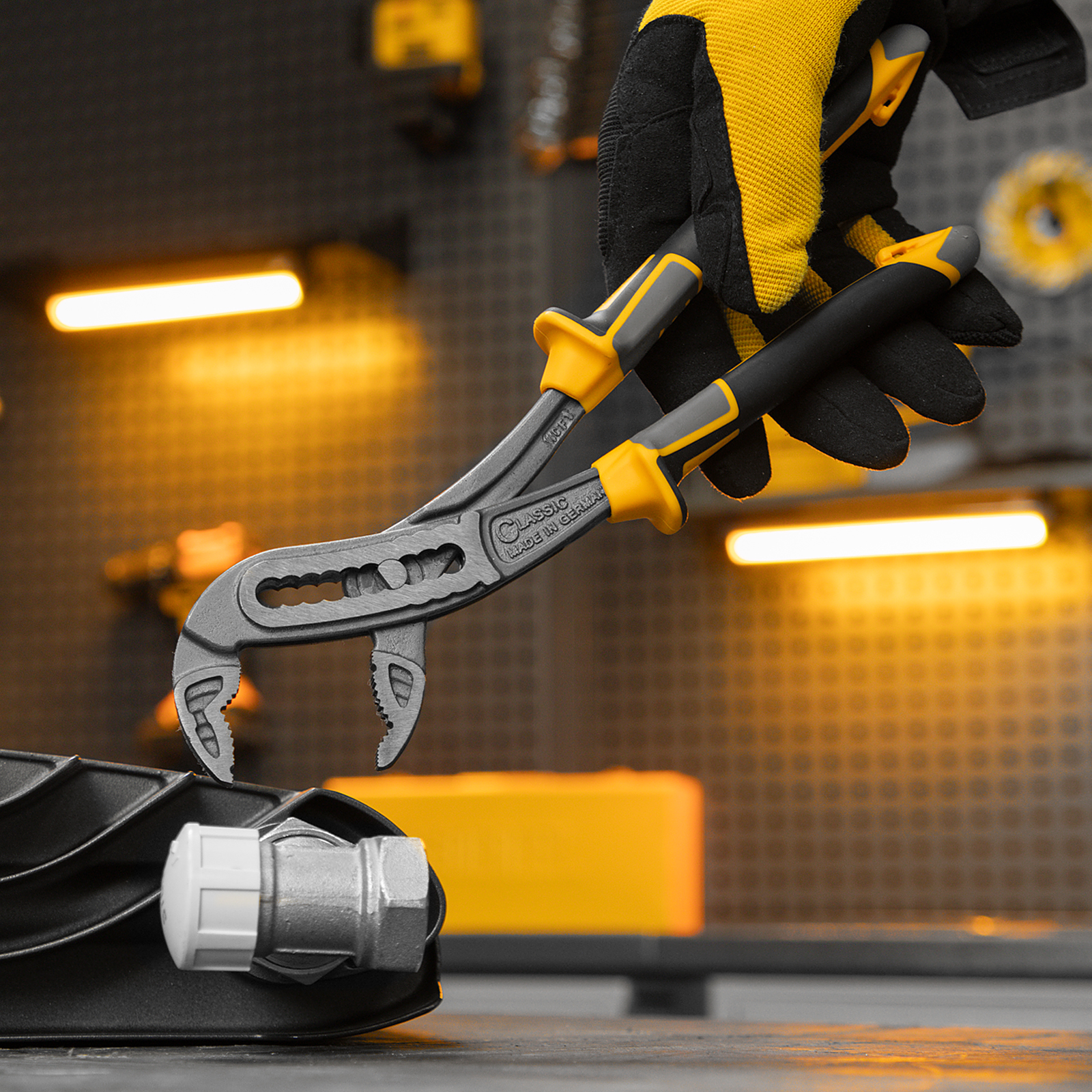 Клещи переставные, трехкомпонентные рукоятки 240 мм Denzel