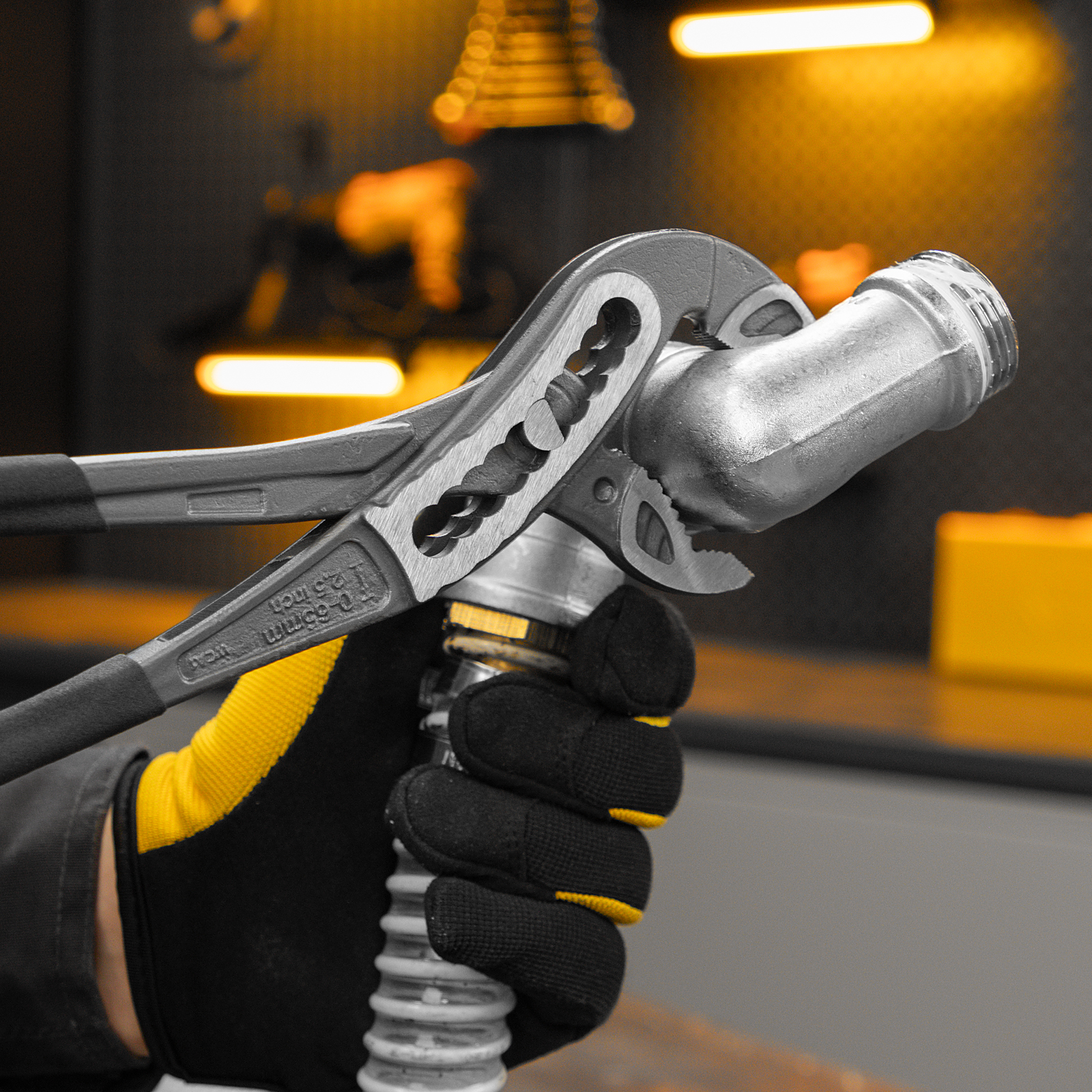 Клещи переставные, обливные рукоятки, 300 мм Denzel