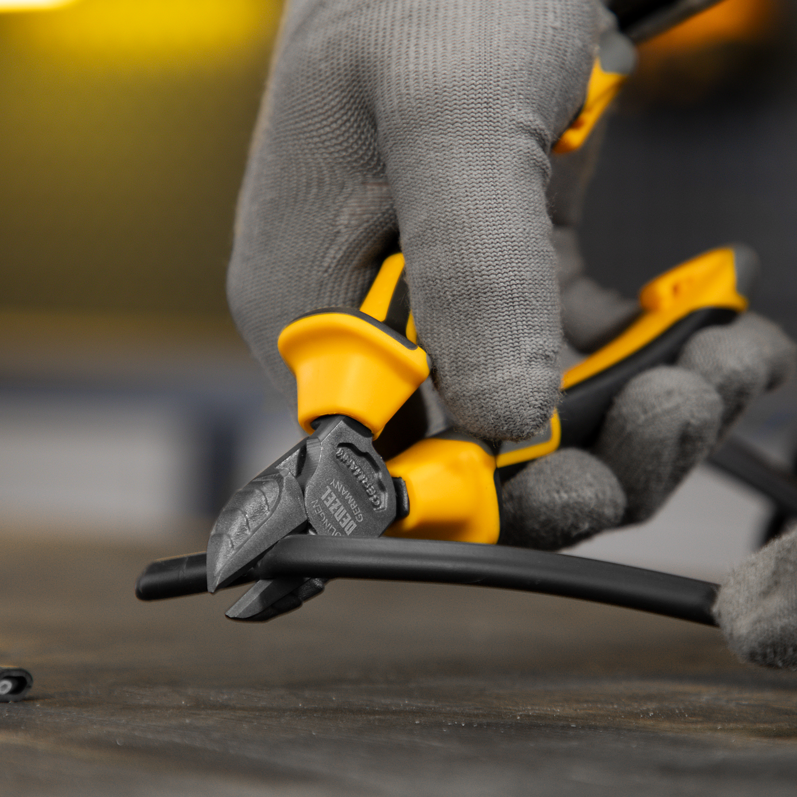 Бокорезы 145 мм, трехкомпонентные рукоятки Denzel