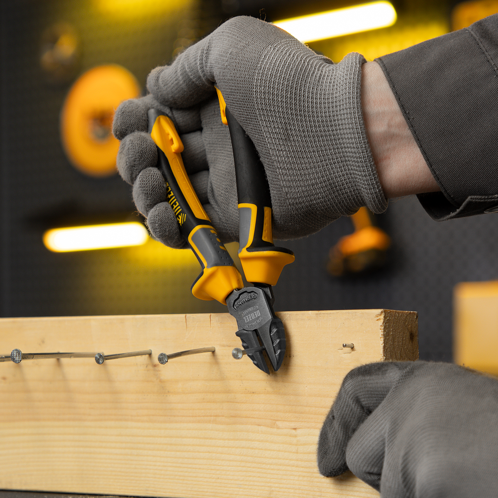 Бокорезы 180 мм, трехкомпонентные рукоятки Denzel