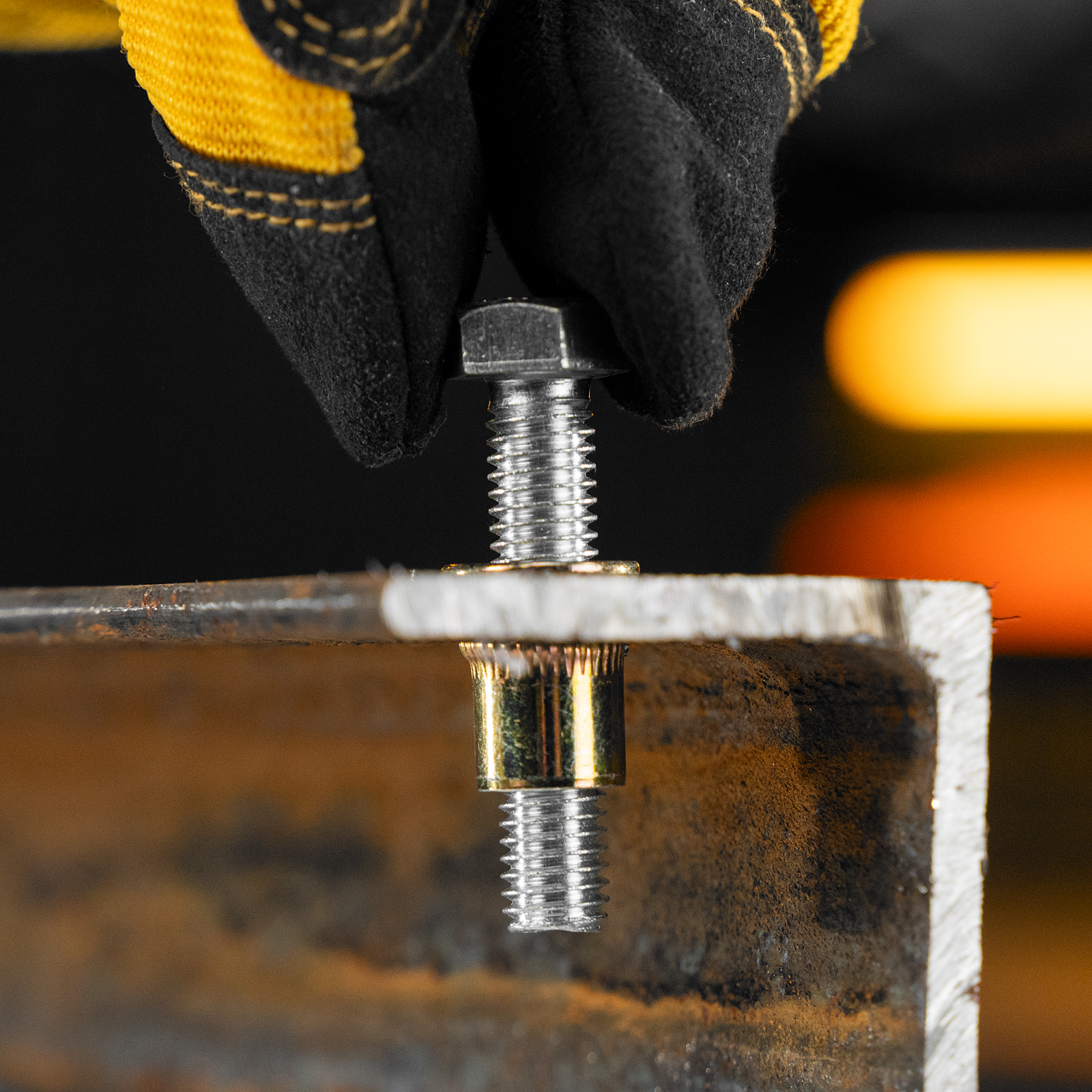 Заклепки резьбовые, стальные, оцинкованные, М8, пластиковый кейс, 40 шт. Denzel