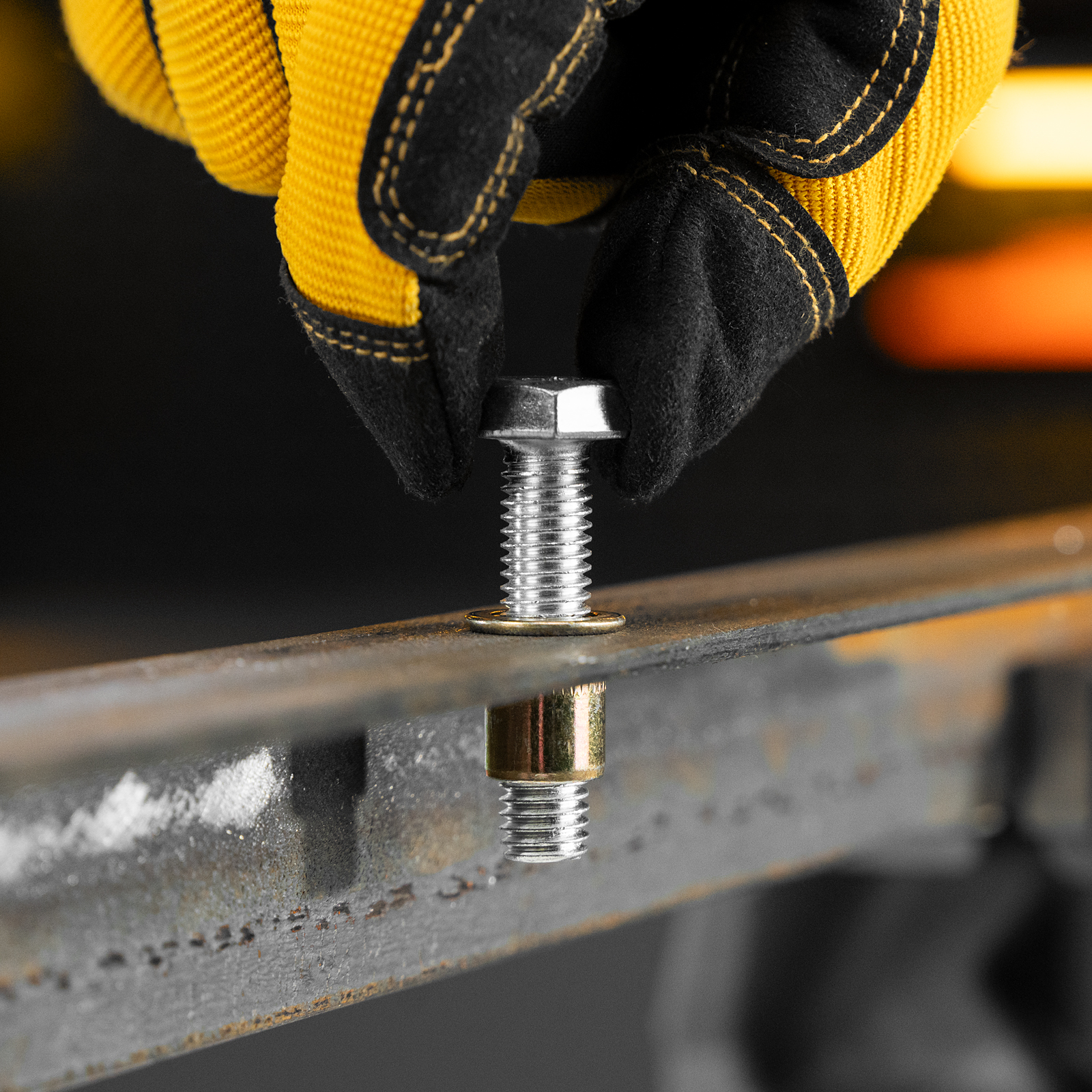 Заклепки резьбовые, стальные, оцинкованные, М10, пластиковый кейс, 35 шт. Denzel