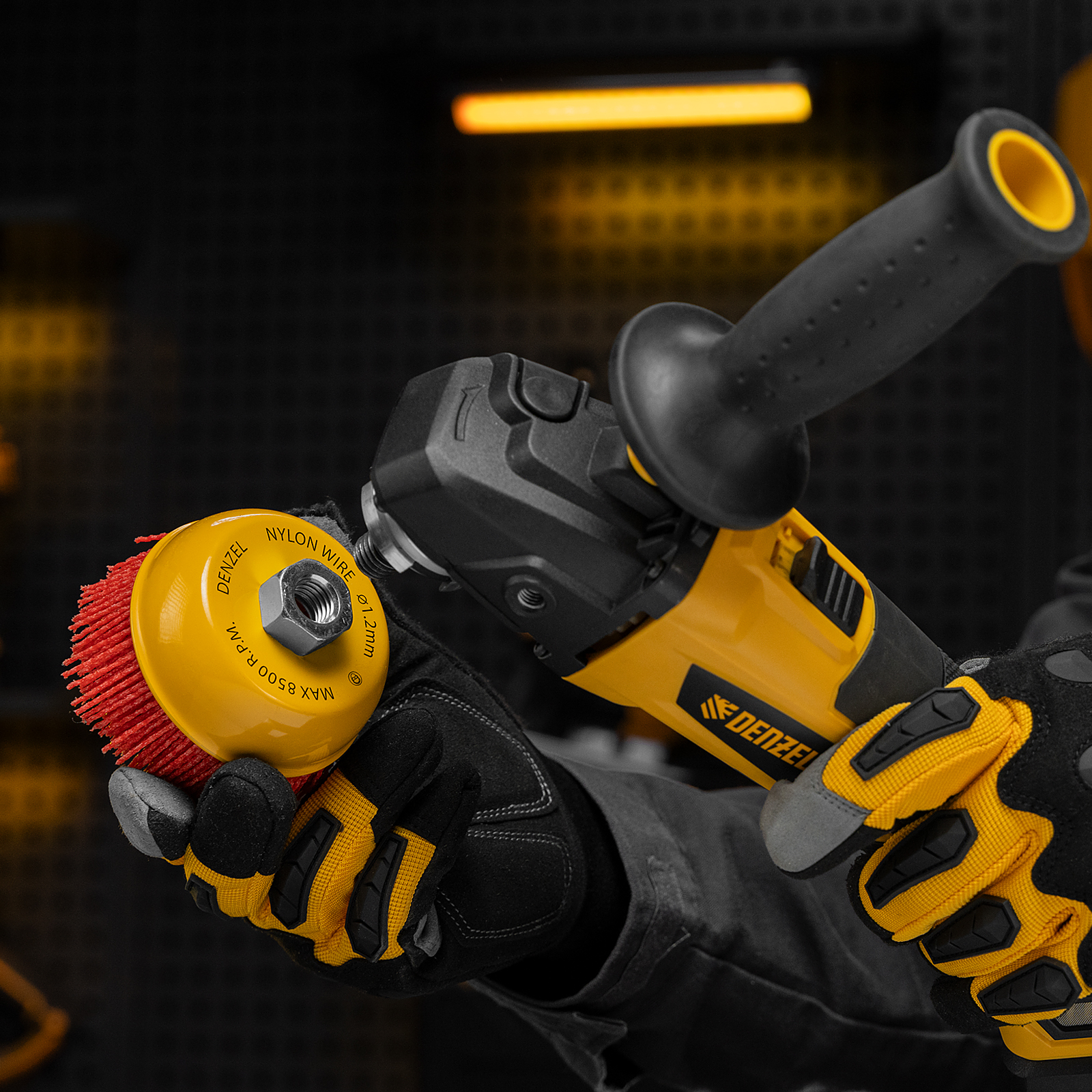 Щетка для УШМ, 100 мм, Чашка, нейлоновая щетина, М14 Denzel